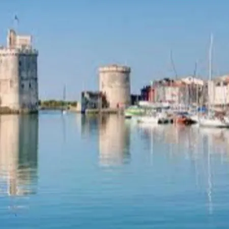 Apartment Comfortable In Downtown La Rochelle